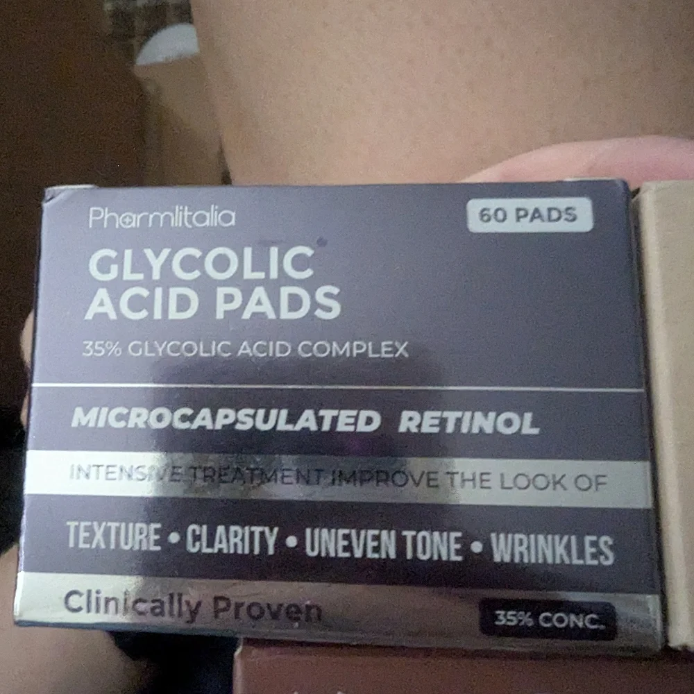 3pcs Mystery Box Face, Body & Hair Set - Some are Korean Beauty Items - Picture 14 of 16